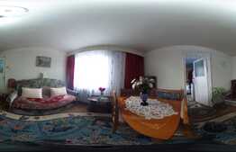 De vanzare apartament cu 2 camere, 32 mp, ideal pentru investitie, zona Hotel Royal