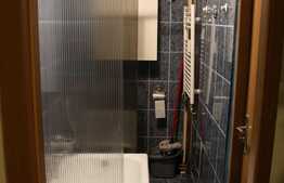 Apartament cu 3 camere, 40 mp, zona Piata Hermes