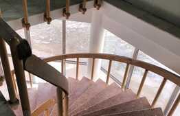 Spatiu birouri, 250 mp, zona OMW Floresti