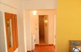 Vanzare 2 camere, 56 mp, A.C. in zona Pietei Marasti, renovat