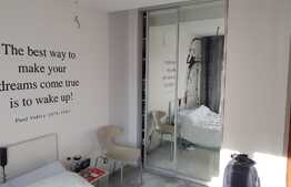 Apartament modern, AC, ideal investitie, 53mp, loc parcare, lumini LED! Zona strazii Florilor!