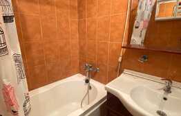 Apartament 2 camere, decomandat, 60 mp, parcare, zona strazii Calea Baciului