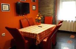 Apartament 3 camere, decomandat, 63 mp, zona strazii Viilor