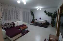 Apartament cu 3 camere, parter inalt, cu balcon, zona Ioan Rus