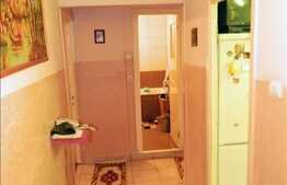 Vanzare apartament 2 camere, decomandat, in zona Piata Marasti