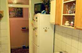 Vanzare apartament 2 camere, decomandat, in zona Piata Marasti