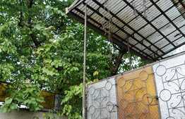 De vanzare casa individuala, 136 mp, 863 mp teren, in cartierul Andrei Muresanu!