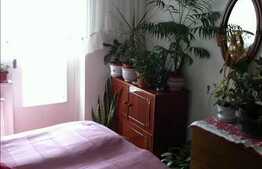 3 cam in zona foarte buna din Zorilor!