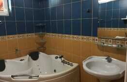 Apartament spatios de vanzare, 111 MP. 