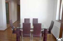 Inchiriere 3 camere pe strada Nasaud