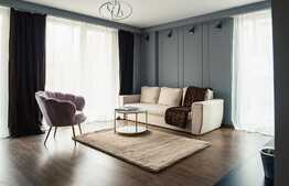 Apartament de lux, totul nou, parcare, zona Grand Hotel Italia