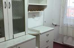 Apartament 2 camere decomandate, recent renovat, zona Farmec