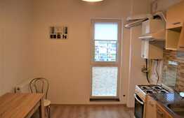 Apartament cu o camera, decomandat, zona Eroilor!