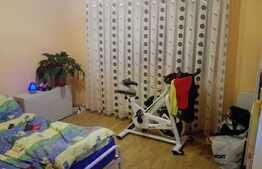 Zona Cetatii, 77 mp, 3 camere, loc parcare!