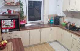 Zona Cetatii, 77 mp, 3 camere, loc parcare!