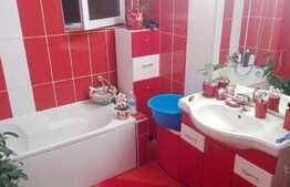 Zona Cetatii, 77 mp, 3 camere, loc parcare!