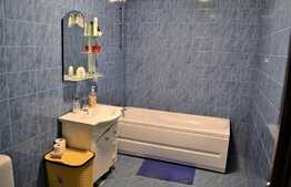 Apartament 3 camere, terasa, zona Eroilor!