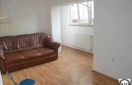 Vanzare apartament cu 2 camere, 47 mp utili, semidecomandat, zona strazii Doanth