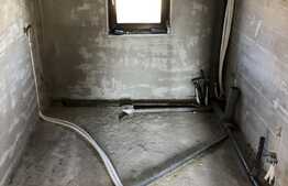 Casa individuala cu 200 mp utili si teren de 1000 mp, Dezmir!