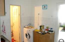 Apartament in imobil tip casa, 73 mp GRADINA