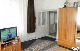 Apartament in imobil tip casa, 73 mp GRADINA