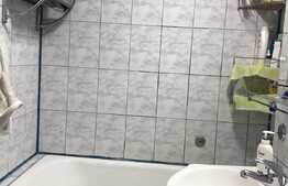 Apartament decomandat, 2 camere, zona Primaverii