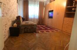 Apartament decomandat, 2 camere, zona Primaverii