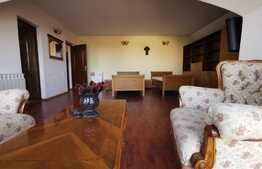 Birouri de lux, 125 mp, la etajul 2 al unei vile in zona centrala