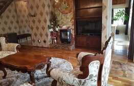 Apartament de lux, 3 camere, 130mp, 3 terase, 2 bai, garaj, zona strazii Crisan