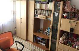 Apartament 3 camere, 70mp, etaj intermediar, zona Grigore Alexandrescu