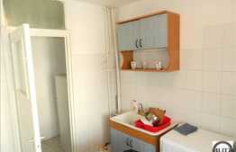 Vanzare 2 camere, 48 mp, decomandat, cu boxa la subsol si parcare incluse