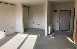 2 camere, 52 mp, semifinisat, etaj intermediar, zona strazii Fabricii