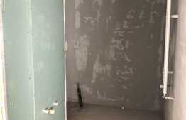 2 camere, 52 mp, semifinisat, etaj intermediar, zona strazii Fabricii