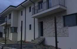 Duplex de vanzare,137 mp utili, 500 mp teren, Dezmir