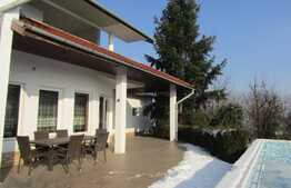 Casa de vanzare, la cheie, 240 mp, garaj, teren 1600 mp!