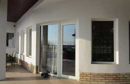 Casa de vanzare, la cheie, 240 mp, garaj, teren 1600 mp!