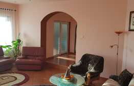 Casa de vanzare, la cheie, 240 mp, garaj, teren 1600 mp!