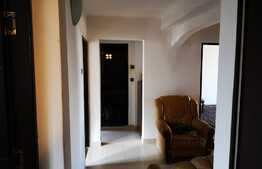 Apartament 2 camere, 49 mp utili, etaj intermediar, decomandat, zona Casa Radio!