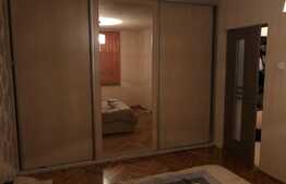 Apartament cu 4 camere, etaj intermediar, 2 balcoane, zona Aleea Brates