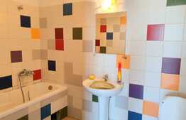 Apartament 2 camere, 59 mp, etaj intermediar, parcare, zona strazii Florilor! 