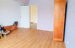 Apartament 2 camere, 59 mp, etaj intermediar, parcare, zona strazii Florilor! 