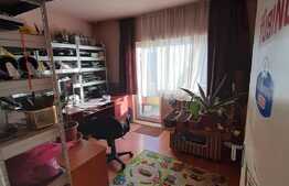 Apartament 3 camere, 70 mp, finisat, parcare, boxa, zona Gheorghe Dima