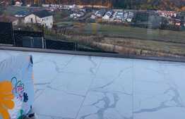 Casa de lux, 180 mp, piscina, teren de 190 mp, zona Tauti!