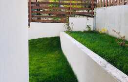 Casa de lux, 180 mp, piscina, teren de 190 mp, zona Tauti!