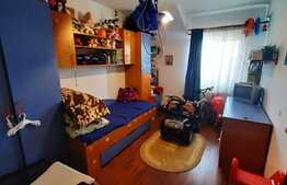Apartament mobilat si utilat, parcare, zona Tineretului