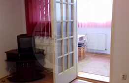 Garsoniera, 31 mp, decomandata, zona strazii Parang