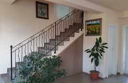 Duplex de 90 mp utli, teren de 360 mp! Zona linistita de case, Gilau!