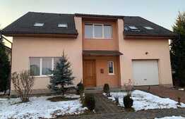 Casa individuala de 254 mp, teren de 350 mp! Zona Terra