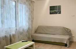 3 camere, 70mp, balcon, zona strazii Rasinari