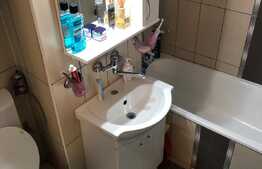 Garsoniera moderna cu balcon si boxa depozitare!